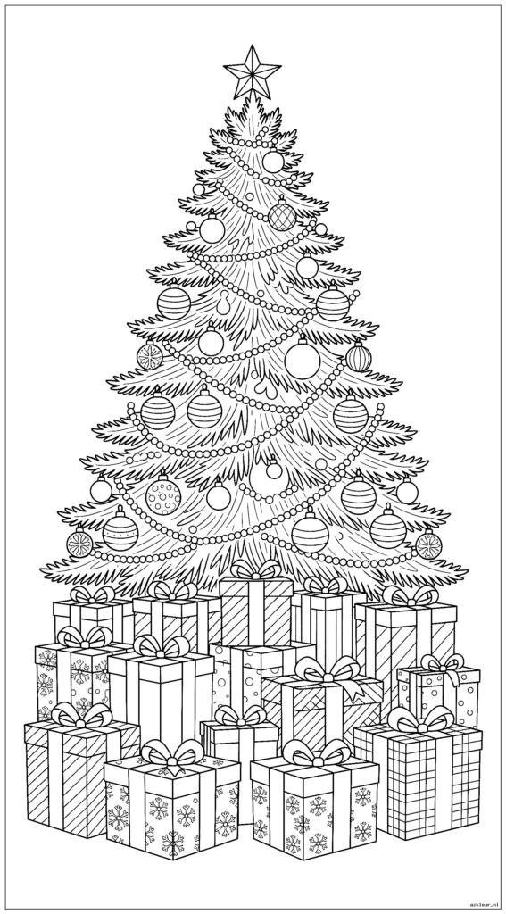 Gigantische versierde kerstboom op het stadsplein met cadeautjes artistiek gestapeld rond de basis