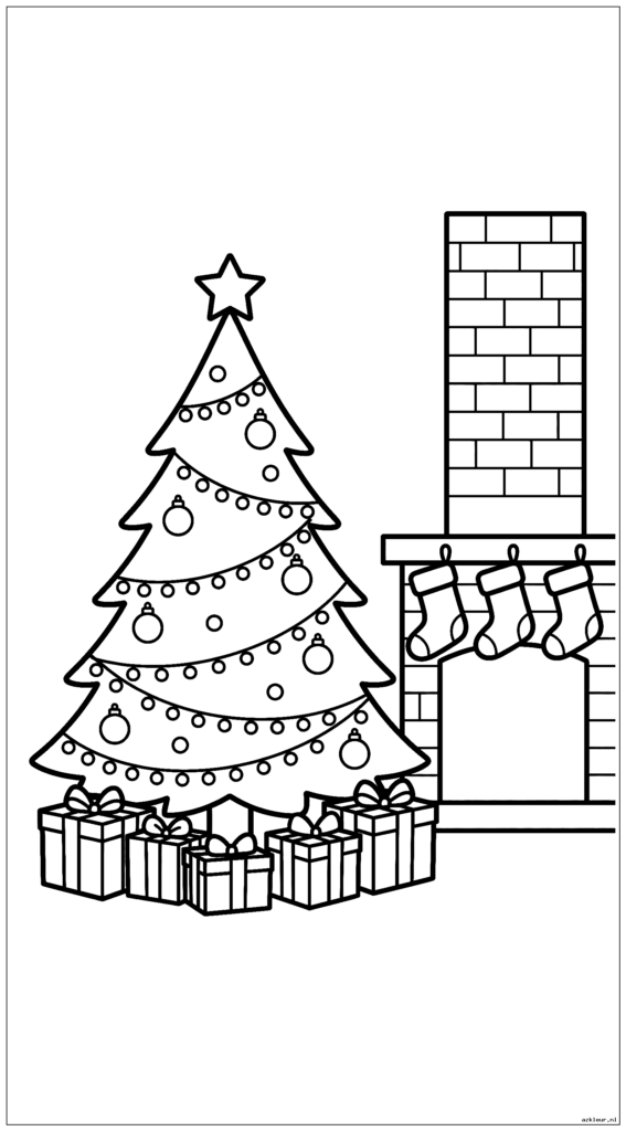 Versierde kerstboom met cadeautjes eronder en kousen op de open haard